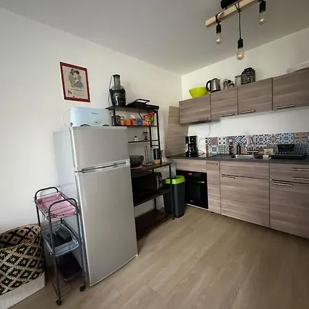 Lägenhet Spacieux Avec Terrasse Caen