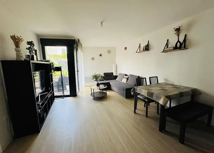 Spacieux Avec Terrasse Apartment *